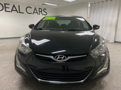 Used 2015  Hyundai Elantra 4d Sedan SE Auto at Ideal Cars Llc near Mesa&comma; AZ