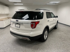 Used 2017 Ford Explorer 4d SUV FWD XLT at Ideal Cars Llc near Mesa, AZ