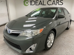  2012 Toyota Camry Hybrid 4d Sedan XLE at Ideal Cars Llc near Mesa&comma; AZ
