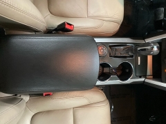 Used 2014 Ford Explorer 4d SUV 4WD XLT at Ideal Cars Llc near Mesa, AZ
