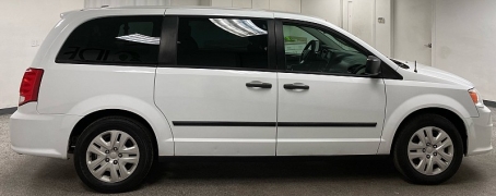 Used 2016  Dodge Grand Caravan 4d Wagon AVP at Ideal Cars Llc near Mesa&comma; AZ