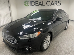  2016 Ford Fusion Energi 4d Sedan SE Luxury at Ideal Cars Llc near Mesa&comma; AZ