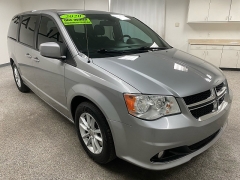 Used 2020  Dodge Grand Caravan 4d Wagon SE Plus at Ideal Cars Llc near Mesa&comma; AZ