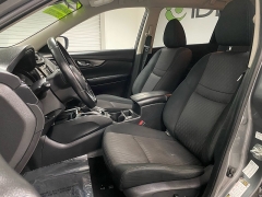 Used 2020  Nissan Rogue 4d SUV AWD SV at Ideal Cars Llc near Mesa&comma; AZ