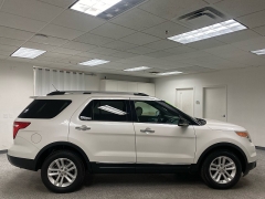 Used 2013  Ford Explorer 4d SUV 4WD XLT at Ideal Cars Llc near Mesa&comma; AZ