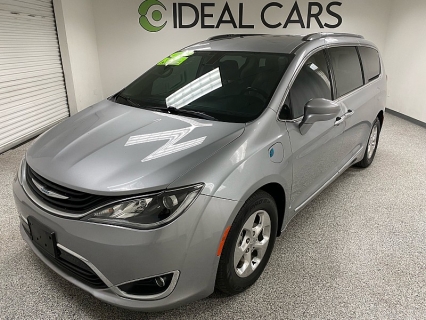 Used 2019 Chrysler Pacifica Hybrid 4d Wagon Touring L at Ideal Cars Llc near Mesa, AZ