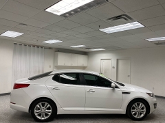 Used 2012  Kia Optima 4d Sedan EX at Ideal Cars Llc near Mesa&comma; AZ