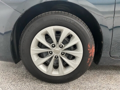 Used 2015 Toyota Camry Hybrid 4d Sedan LE at Ideal Cars Llc near Mesa, AZ
