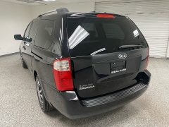Used 2010  Kia Sedona 4d Wagon LX at Ideal Cars Llc near Mesa, AZ