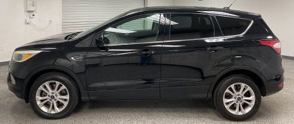 Used 2017  Ford Escape 4d SUV 4WD SE at Ideal Cars Llc near Mesa&comma; AZ