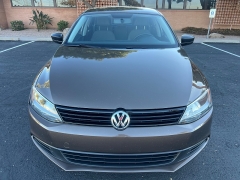 Used 2014  Volkswagen Jetta 4d Sedan S Auto at Ideal Cars Llc near Mesa&comma; AZ