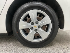 Used 2018  Chevrolet Cruze 4d Sedan LS Auto at Ideal Cars Llc near Mesa, AZ