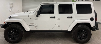 Used 2016  Jeep Wrangler Unlimited 4d Convertible Sahara at Ideal Cars Llc near Mesa&comma; AZ