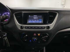 Used 2020  Hyundai Accent 4d Sedan SE Auto at Ideal Cars Llc near Mesa&comma; AZ