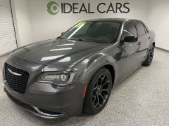Used 2019 Chrysler 300 4d Sedan RWD Touring at Ideal Cars Llc near Mesa, AZ