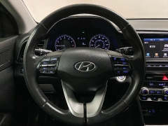 Used 2019  Hyundai Elantra 4d Sedan Value at Ideal Cars Llc near Mesa&comma; AZ