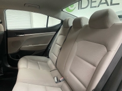 Used 2020  Hyundai Elantra 4d Sedan SE at Ideal Cars Llc near Mesa, AZ