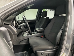 Used 2021  Jeep Grand Cherokee Laredo E 4x2 at Ideal Cars Llc near Mesa&comma; AZ