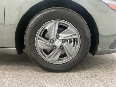 Used 2025  Hyundai Elantra SE IVT at Ideal Cars Llc near Mesa&comma; AZ