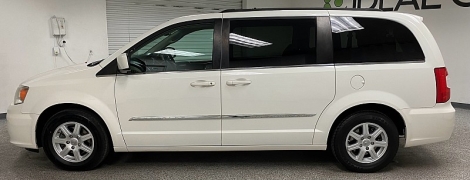 Used 2012  Chrysler Town & Country 4d Wagon Touring at Ideal Cars Llc near Mesa&comma; AZ