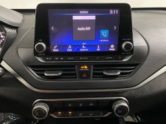 Used 2022  Nissan Altima 2&period;5 SV Sedan at Ideal Cars Llc near Mesa&comma; AZ