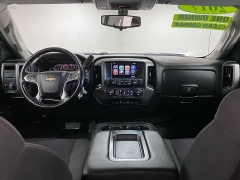 Used 2017  Chevrolet Silverado 1500 2WD Crew Cab LT at Ideal Cars Llc near Mesa&comma; AZ