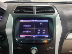 Used 2013  Ford Explorer 4d SUV 4WD XLT at Ideal Cars Llc near Mesa&comma; AZ