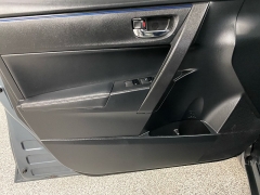 Used 2018  Toyota Corolla 4d Sedan SE CVT at Ideal Cars Llc near Mesa&comma; AZ