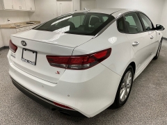 Used 2018  Kia Optima 4d Sedan S at Ideal Cars Llc near Mesa&comma; AZ