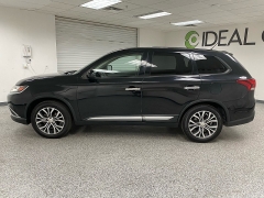 Used 2016 Mitsubishi Outlander 4d SUV FWD ES at Ideal Cars Llc near Mesa, AZ