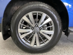 Used 2020  Nissan Pathfinder 4d SUV FWD S at Ideal Cars Llc near Mesa&comma; AZ