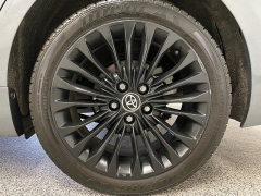 Used 2016  Toyota Avalon 4d Sedan Limited at Ideal Cars Llc near Mesa&comma; AZ