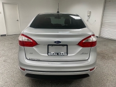 Used 2016  Ford Fiesta 4d Sedan SE at Ideal Cars Llc near Mesa, AZ