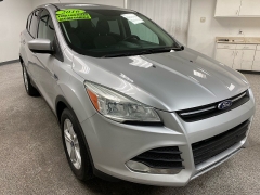Used 2016  Ford Escape 4d SUV FWD SE at Ideal Cars Llc near Mesa&comma; AZ