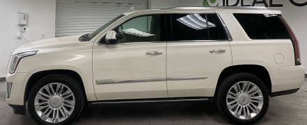 Used 2015  Cadillac Escalade 4d SUV 4WD Platinum at Ideal Cars Llc near Mesa&comma; AZ