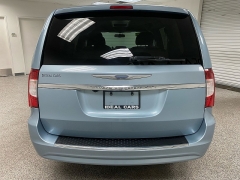Used 2016  Chrysler Town & Country 4d Wagon Touring at Ideal Cars Llc near Mesa&comma; AZ