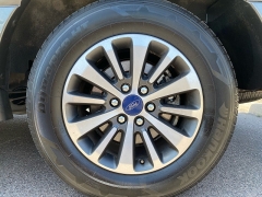 Used 2017  Ford Expedition 4d SUV 4WD XLT at Ideal Cars Llc near Mesa&comma; AZ