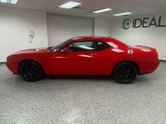 Used 2014 Dodge Challenger 2d Coupe R/T at Ideal Cars Llc near Mesa, AZ