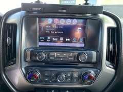 Used 2018  Chevrolet Silverado 1500 2WD Crew Cab LT at Ideal Cars Llc near Mesa, AZ