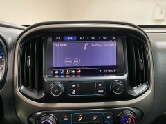 Used 2019  Chevrolet Colorado 4WD Crew Cab Z71 at Ideal Cars Llc near Mesa&comma; AZ