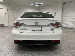 Used 2016 Hyundai Sonata Plug-In Hybrid 4d Sedan Limited at Ideal Cars Llc near Mesa, AZ