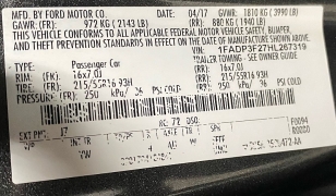 Used 2017  Ford Focus 4d Sedan SE at Ideal Cars Llc near Mesa&comma; AZ