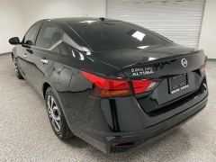 Used 2020  Nissan Altima 4d Sedan FWD 2&period;5L S at Ideal Cars Llc near Mesa&comma; AZ