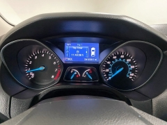 Used 2014  Ford Focus 4d Hatchback SE at Ideal Cars Llc near Mesa&comma; AZ