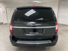 Used 2015  Chrysler Town & Country 4d Wagon Touring L at Ideal Cars Llc near Mesa, AZ