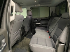 Used 2018  Chevrolet Silverado 1500 4WD Crew Cab LT Z71 at Ideal Cars Llc near Mesa&comma; AZ