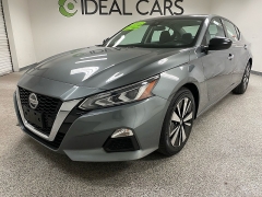 Used 2021  Nissan Altima 2&period;5 SV Sedan at Ideal Cars Llc near Mesa&comma; AZ