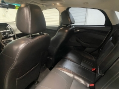 Used 2014  Ford Focus 4d Hatchback Titanium at Ideal Cars Llc near Mesa&comma; AZ