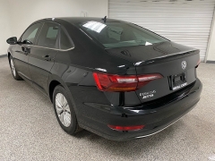 Used 2019  Volkswagen Jetta 4d Sedan 1&period;4T R-Line at Ideal Cars Llc near Mesa&comma; AZ