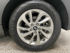 Used 2017  Hyundai Tucson 4d SUV AWD SE at Ideal Cars Llc near Mesa&comma; AZ